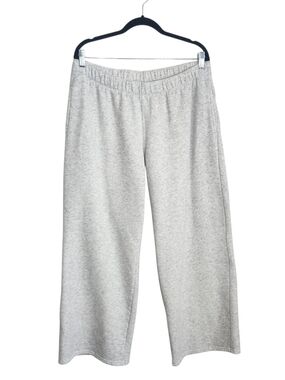Hollister Heather Gray Wide Leg Joggers with Pink Bow Size Large